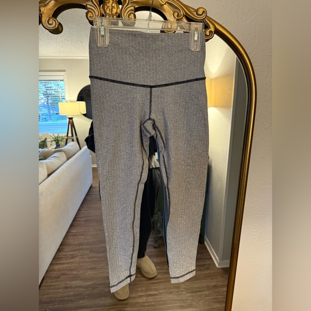 Lululemon Gray Leggings
